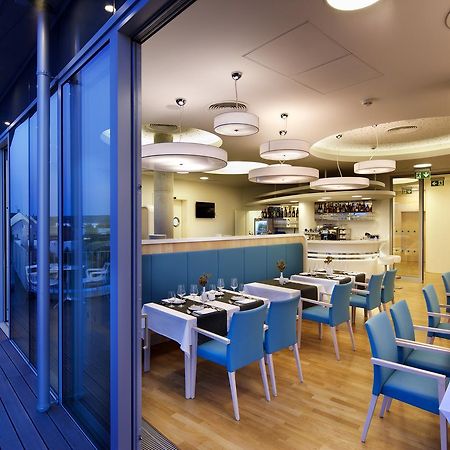 Holice Hotel Erwin Junker מראה חיצוני תמונה